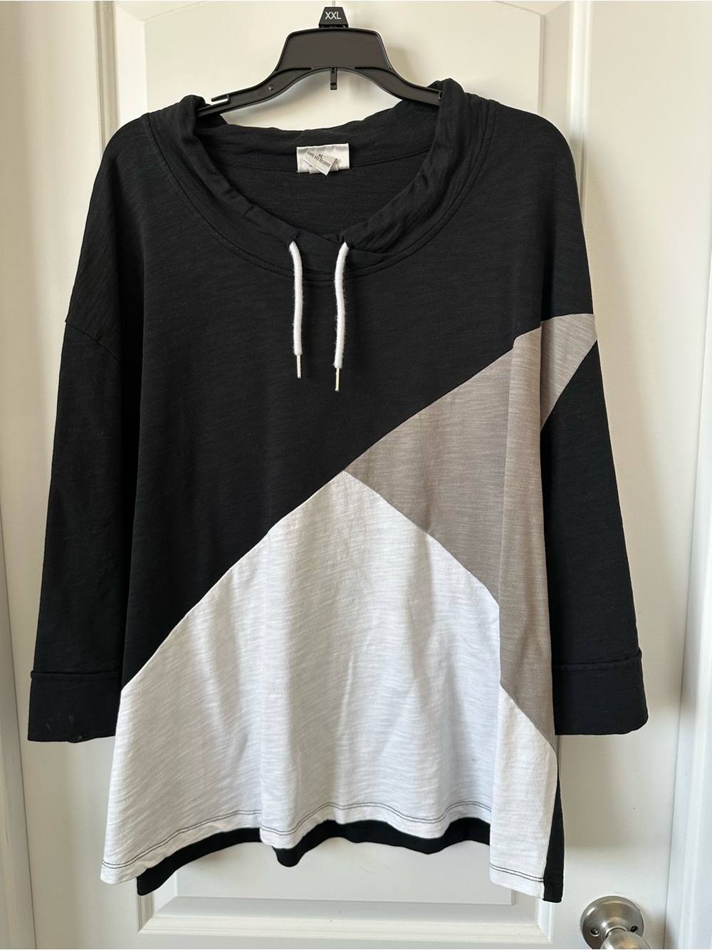 Colorblock Hoodie Tunic in Black, White & Taupe